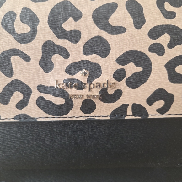 KATE SPADE NY Leopard Print Flap Crossbody Bag - Black & Tan - Silver Hardware - Picture 2 of 14